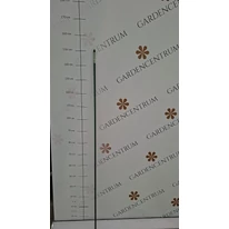 STEEL PLAST Tutor din oțel cu înveliș din plastic 15,5 mm x 2,1 m în pepiniera noastră. 