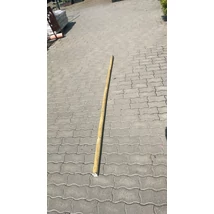 Stâlp din lemn ascuțit cu lungimea de 250 cm. 