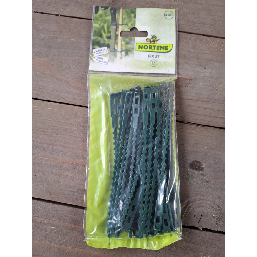 Colier din plastic 17 cm