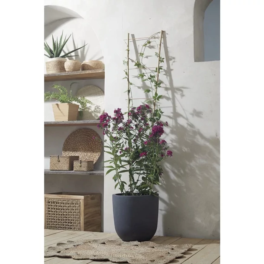 Scăriță suport plante din bambus 120 cm, utilizat în interior. 